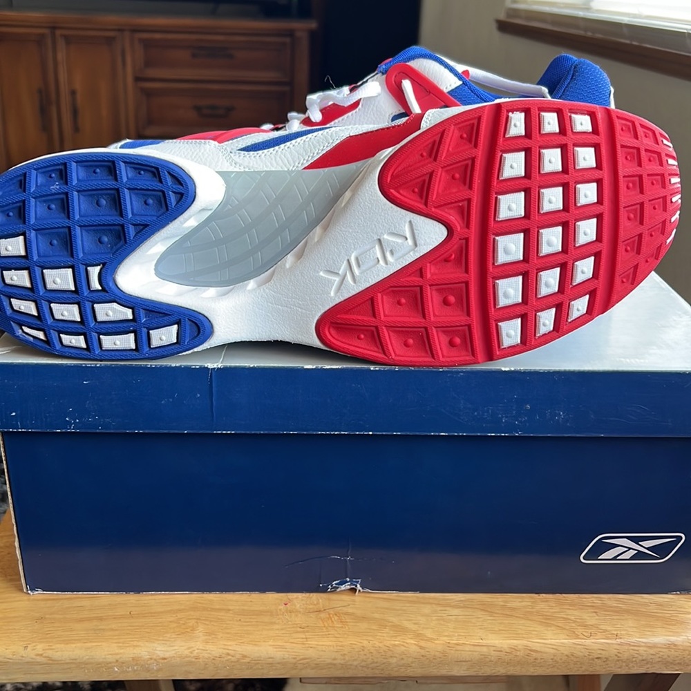 Reebok size 15 shoes, color, white red and blue - Picture 4 of 5